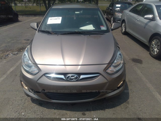 Photo 5 VIN: KMHCU5AE5CU052998 - HYUNDAI ACCENT 