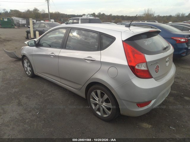 Photo 2 VIN: KMHCU5AE5DU074808 - HYUNDAI ACCENT 