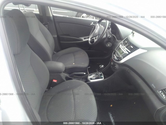 Photo 4 VIN: KMHCU5AE5DU074808 - HYUNDAI ACCENT 