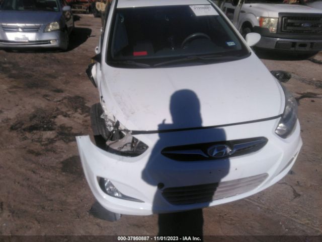 Photo 5 VIN: KMHCU5AE5DU136885 - HYUNDAI ACCENT 