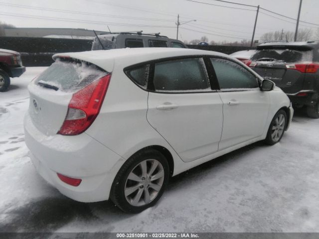 Photo 3 VIN: KMHCU5AE5EU163392 - HYUNDAI ACCENT 