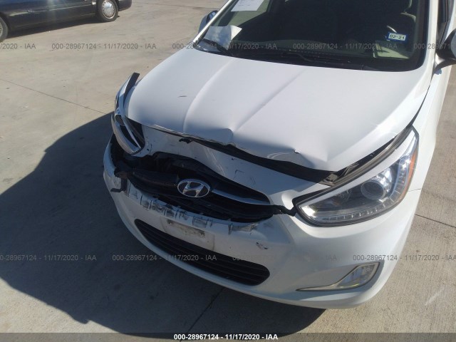 Photo 5 VIN: KMHCU5AE5HU359983 - HYUNDAI ACCENT 