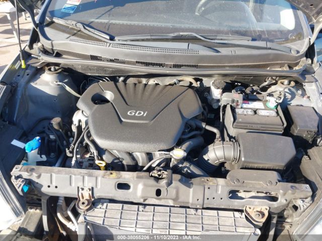 Photo 9 VIN: KMHCU5AE6CU002370 - HYUNDAI ACCENT 