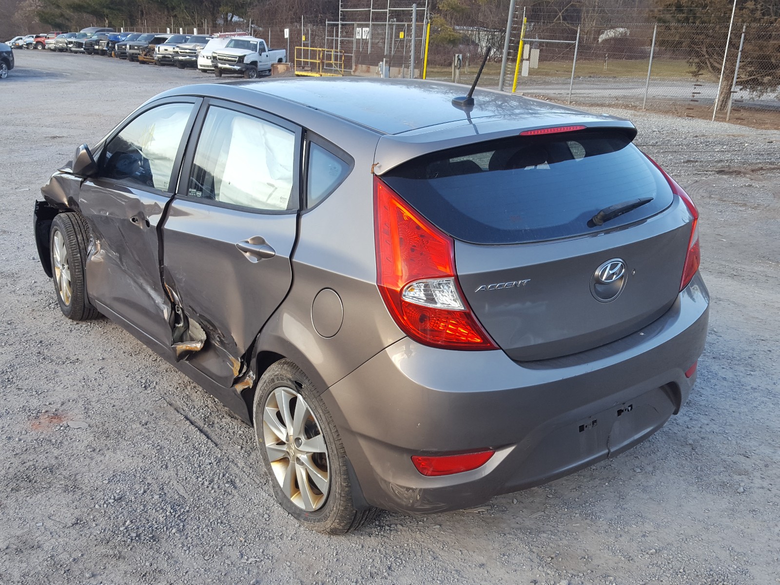 Photo 2 VIN: KMHCU5AE6CU019606 - HYUNDAI ACCENT GLS 