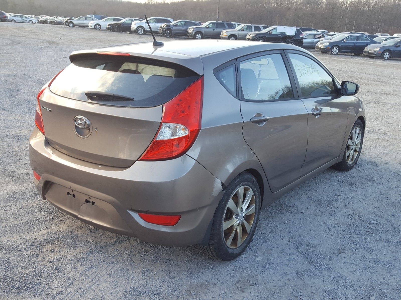 Photo 3 VIN: KMHCU5AE6CU019606 - HYUNDAI ACCENT GLS 