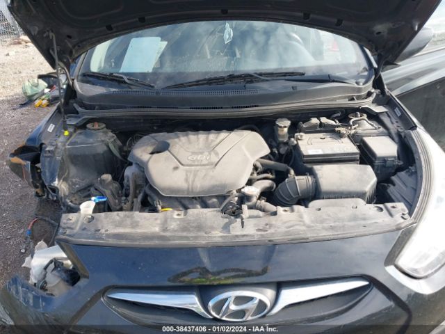 Photo 9 VIN: KMHCU5AE6CU040651 - HYUNDAI ACCENT 