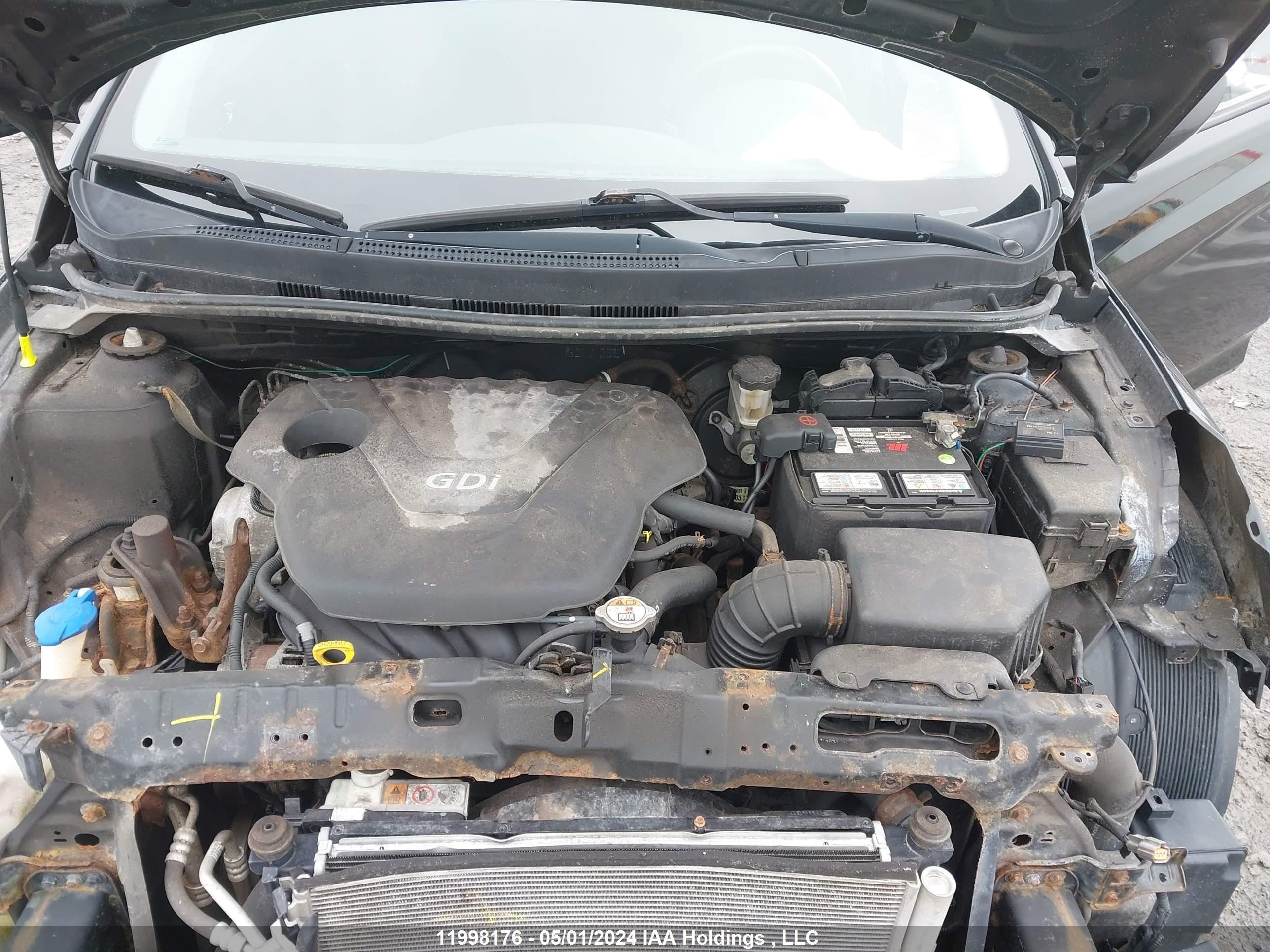 Photo 9 VIN: KMHCU5AE6CU057076 - HYUNDAI ACCENT 