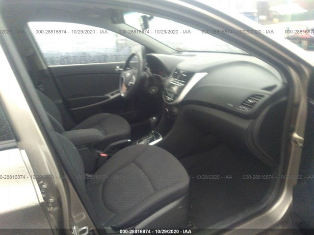 Photo 4 VIN: KMHCU5AE6DU089141 - HYUNDAI ACCENT 