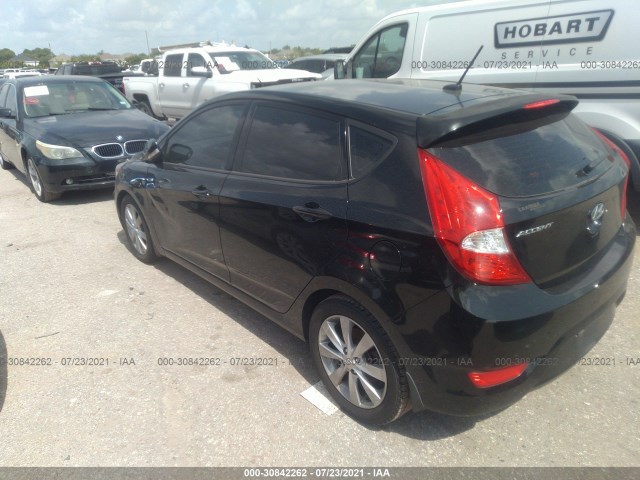 Photo 2 VIN: KMHCU5AE6DU120081 - HYUNDAI ACCENT 