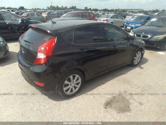 Photo 3 VIN: KMHCU5AE6DU120081 - HYUNDAI ACCENT 