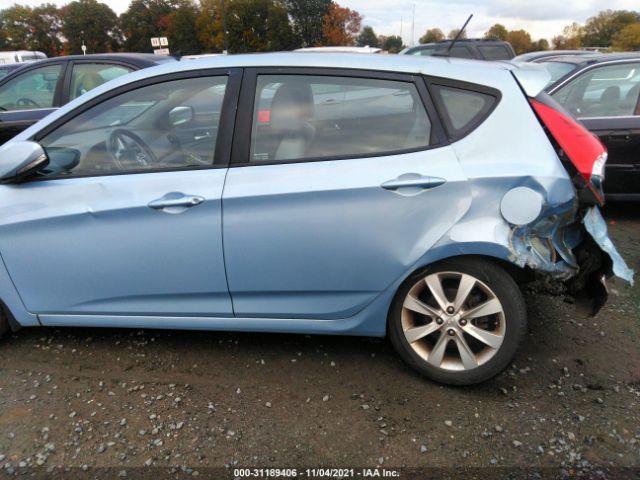 Photo 5 VIN: KMHCU5AE6DU122753 - HYUNDAI ACCENT 