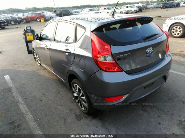 Photo 2 VIN: KMHCU5AE6FU217896 - HYUNDAI ACCENT 