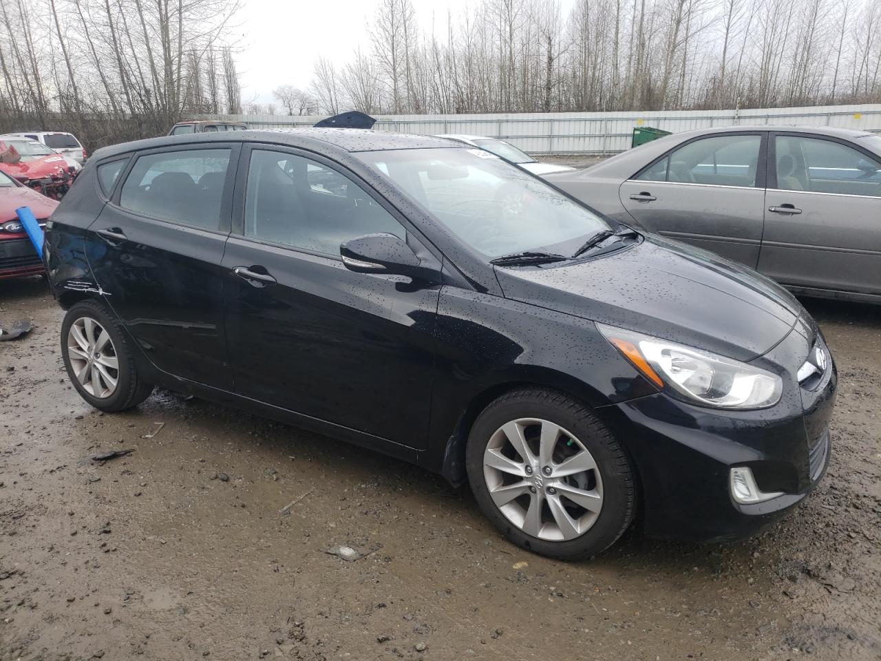 Photo 3 VIN: KMHCU5AE7DU092243 - HYUNDAI ACCENT 