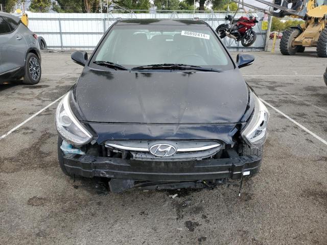 Photo 4 VIN: KMHCU5AE7HU353618 - HYUNDAI ACCENT SPO 