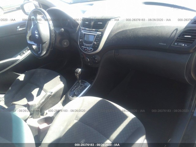 Photo 4 VIN: KMHCU5AE8CU015072 - HYUNDAI ACCENT 