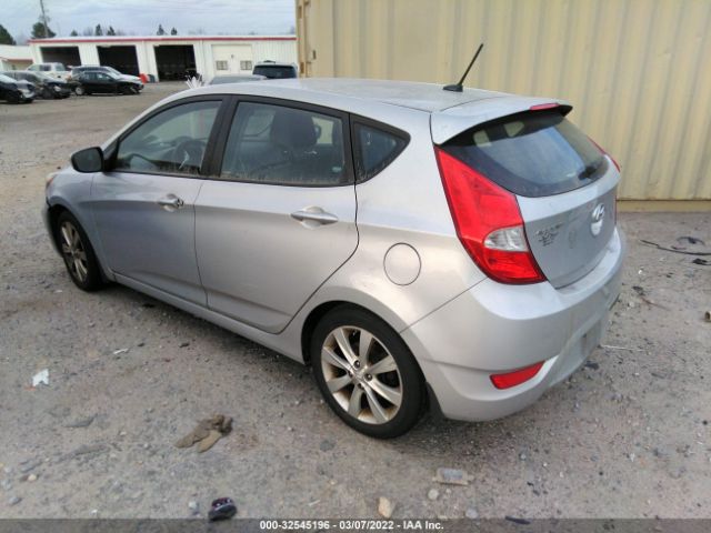 Photo 2 VIN: KMHCU5AE8CU046368 - HYUNDAI ACCENT 