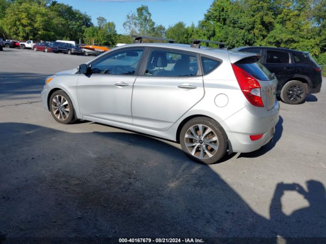 Photo 2 VIN: KMHCU5AE8FU200744 - HYUNDAI ACCENT 