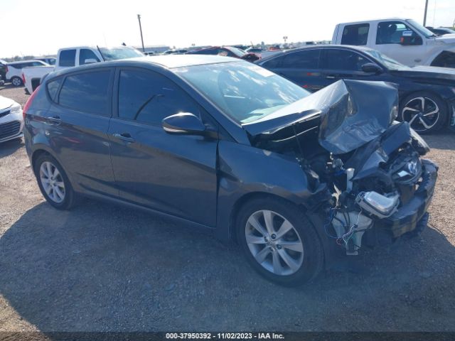 Photo 0 VIN: KMHCU5AE9DU064329 - HYUNDAI ACCENT 