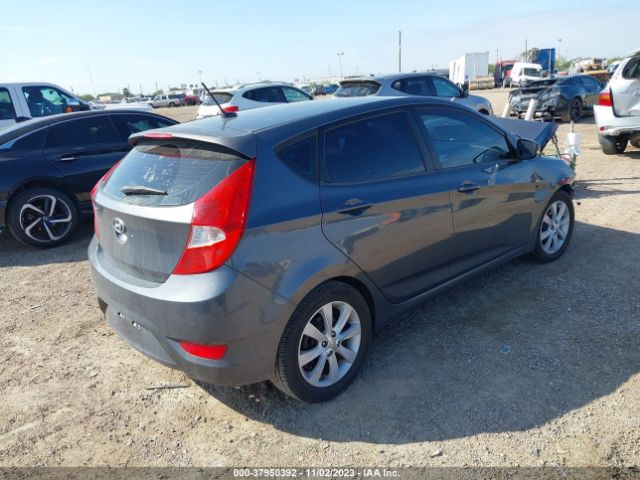 Photo 3 VIN: KMHCU5AE9DU064329 - HYUNDAI ACCENT 