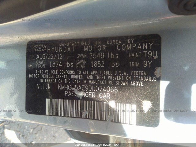 Photo 8 VIN: KMHCU5AE9DU074066 - HYUNDAI ACCENT 