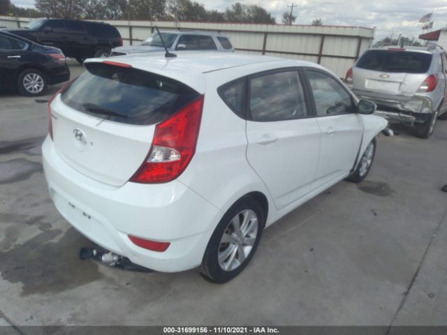 Photo 3 VIN: KMHCU5AE9EU181457 - HYUNDAI ACCENT 