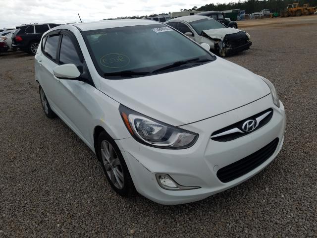 Photo 0 VIN: KMHCU5AEXDU098957 - HYUNDAI ACCENT 