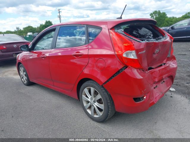 Photo 2 VIN: KMHCU5AEXDU107995 - HYUNDAI ACCENT 