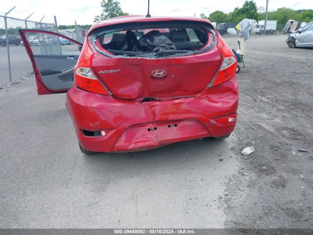 Photo 5 VIN: KMHCU5AEXDU107995 - HYUNDAI ACCENT 