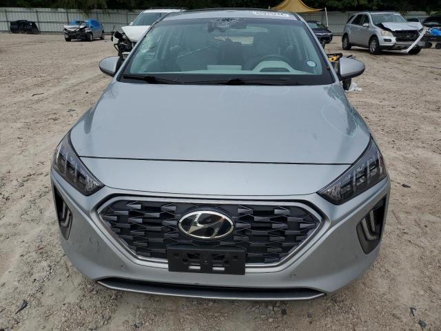 Photo 4 VIN: KMHCX5LDXLU233607 - HYUNDAI IONIQ LIMI 