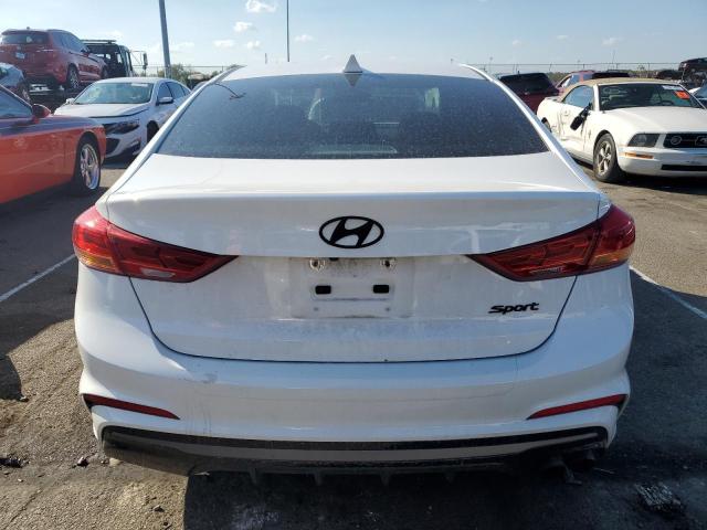 Photo 5 VIN: KMHD04LB0HU355613 - HYUNDAI ELANTRA 