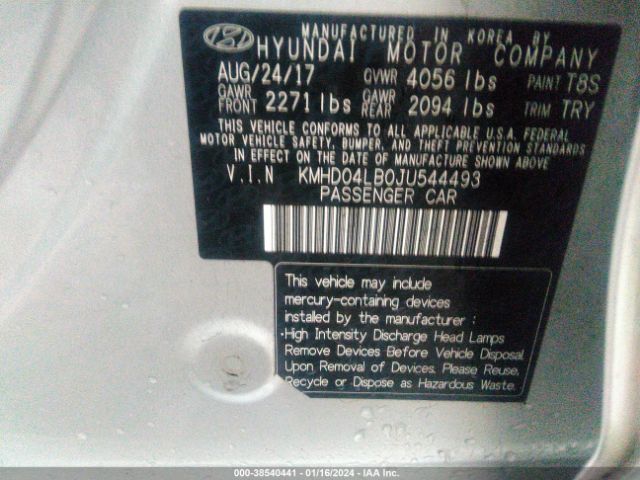 Photo 8 VIN: KMHD04LB0JU544493 - HYUNDAI ELANTRA 