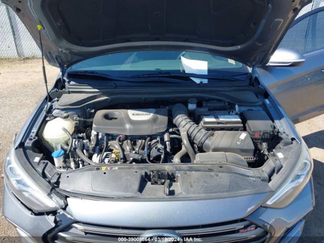 Photo 9 VIN: KMHD04LB1JU602191 - HYUNDAI ELANTRA 