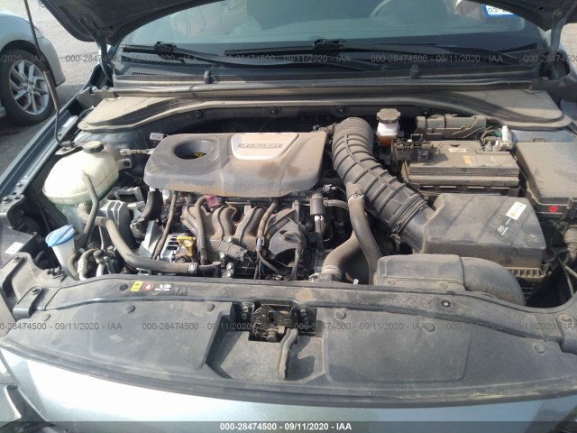 Photo 9 VIN: KMHD04LB2HU363616 - HYUNDAI ELANTRA 