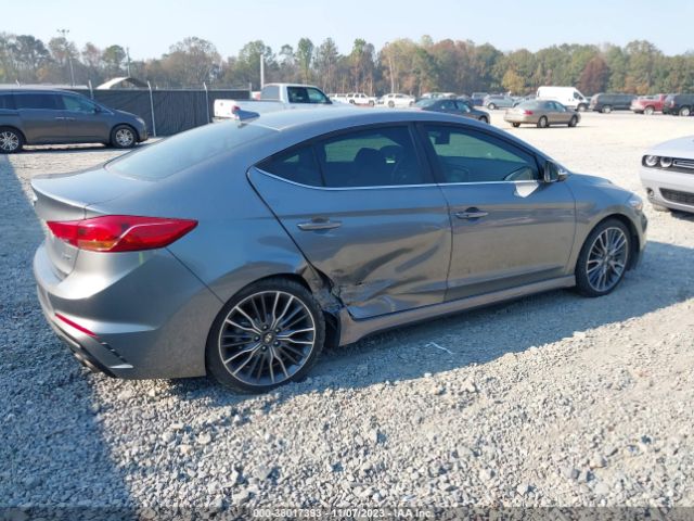 Photo 3 VIN: KMHD04LB2JU506845 - HYUNDAI ELANTRA 