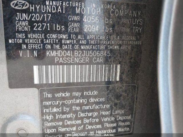 Photo 8 VIN: KMHD04LB2JU506845 - HYUNDAI ELANTRA 