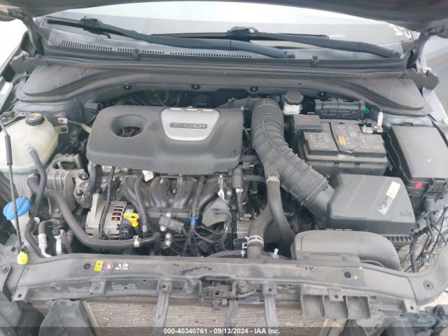 Photo 9 VIN: KMHD04LB2JU576734 - HYUNDAI ELANTRA 