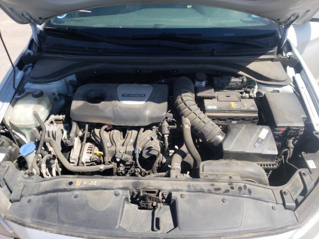 Photo 6 VIN: KMHD04LB3JU548229 - HYUNDAI ELANTRA SP 