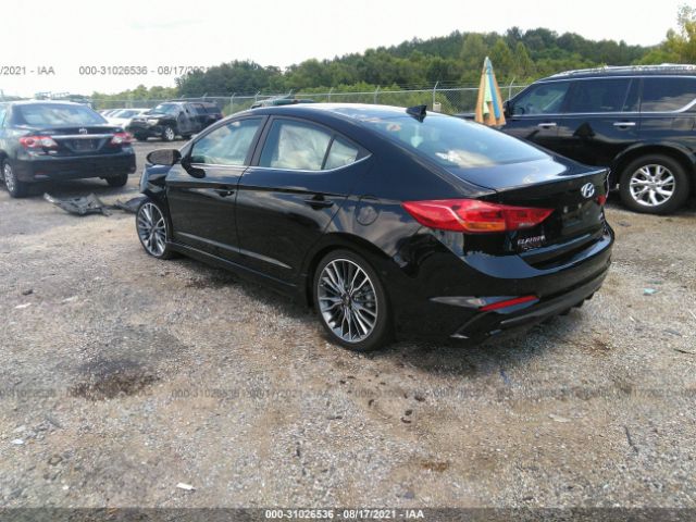 Photo 2 VIN: KMHD04LB4JU475856 - HYUNDAI ELANTRA 