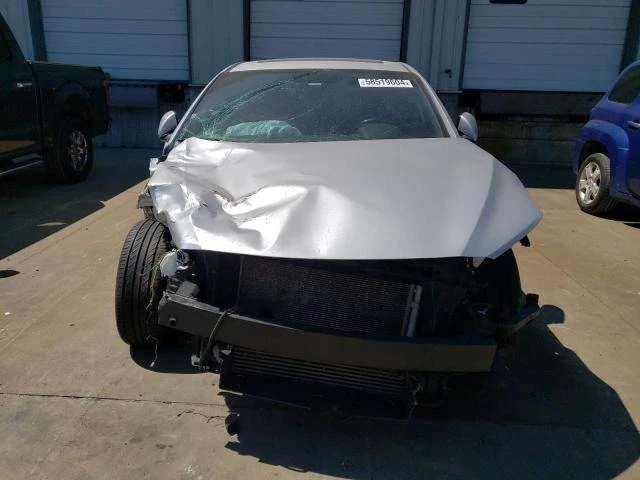 Photo 4 VIN: KMHD04LB4JU528782 - HYUNDAI ELANTRA SP 