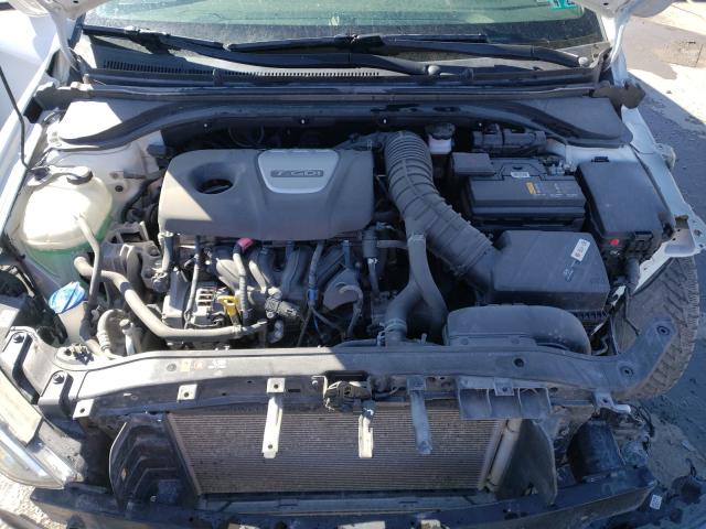 Photo 6 VIN: KMHD04LB5HU321540 - HYUNDAI ELANTRA SP 