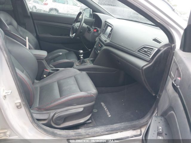 Photo 4 VIN: KMHD04LB6JU474899 - HYUNDAI ELANTRA 