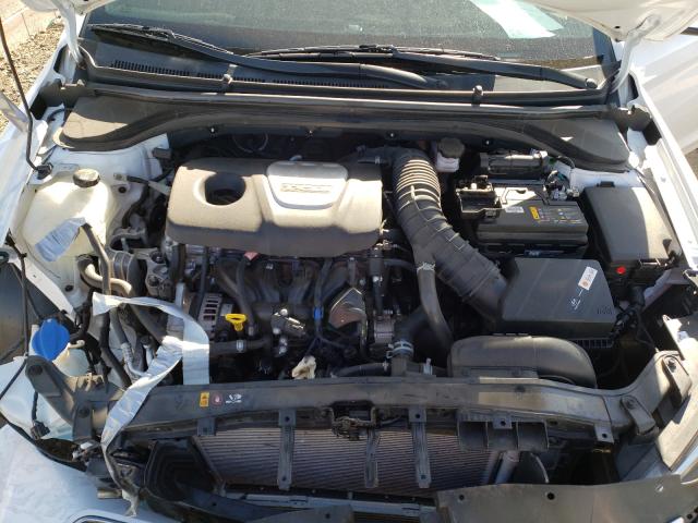 Photo 6 VIN: KMHD04LB6JU509652 - HYUNDAI ELANTRA SP 