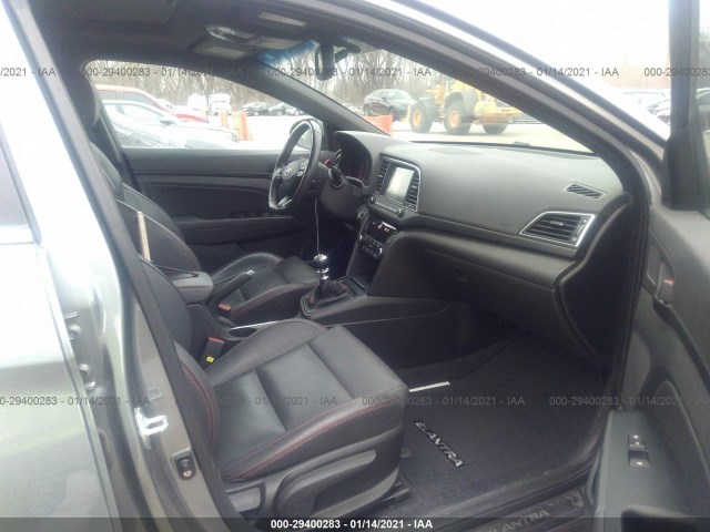 Photo 4 VIN: KMHD04LB6JU522191 - HYUNDAI ELANTRA 