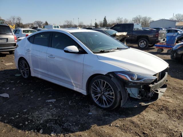 Photo 3 VIN: KMHD04LB7HU329106 - HYUNDAI ELANTRA 