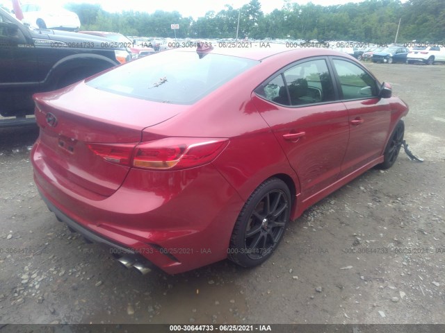 Photo 3 VIN: KMHD04LB7HU364681 - HYUNDAI ELANTRA 