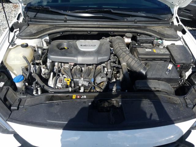 Photo 6 VIN: KMHD04LB7JU506484 - HYUNDAI ELANTRA SP 