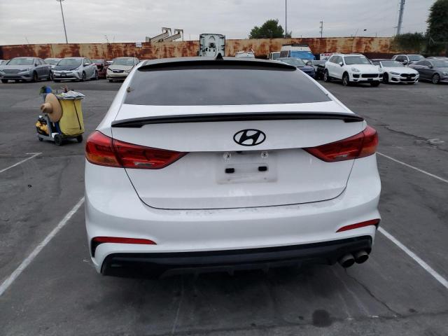 Photo 5 VIN: KMHD04LB8JU477867 - HYUNDAI ELANTRA 