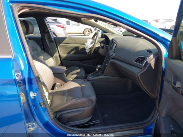 Photo 4 VIN: KMHD04LB8JU495172 - HYUNDAI ELANTRA 