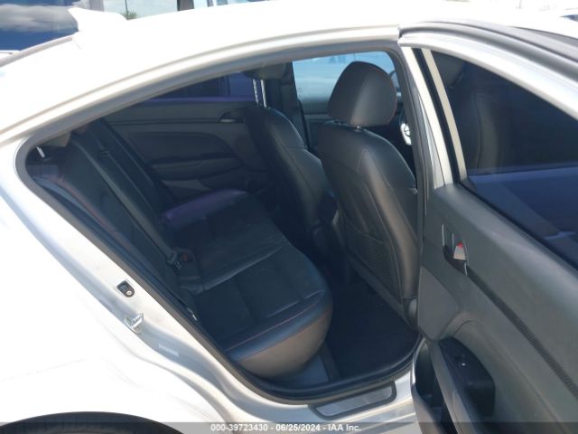 Photo 7 VIN: KMHD04LB8JU509975 - HYUNDAI ELANTRA 