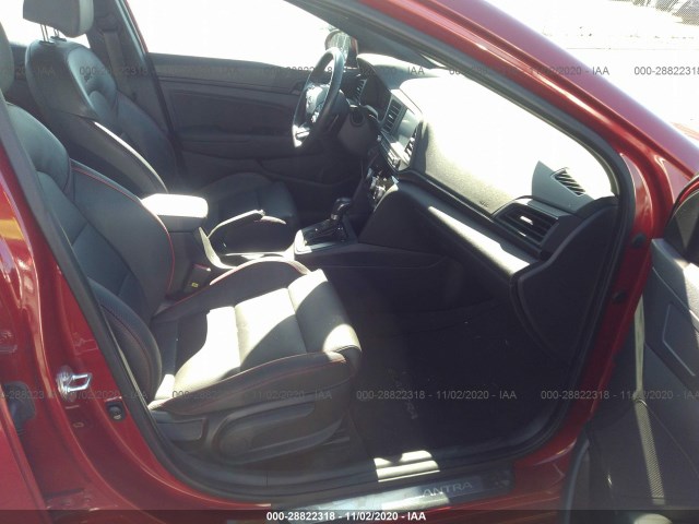 Photo 4 VIN: KMHD04LB8KU814278 - HYUNDAI ELANTRA 